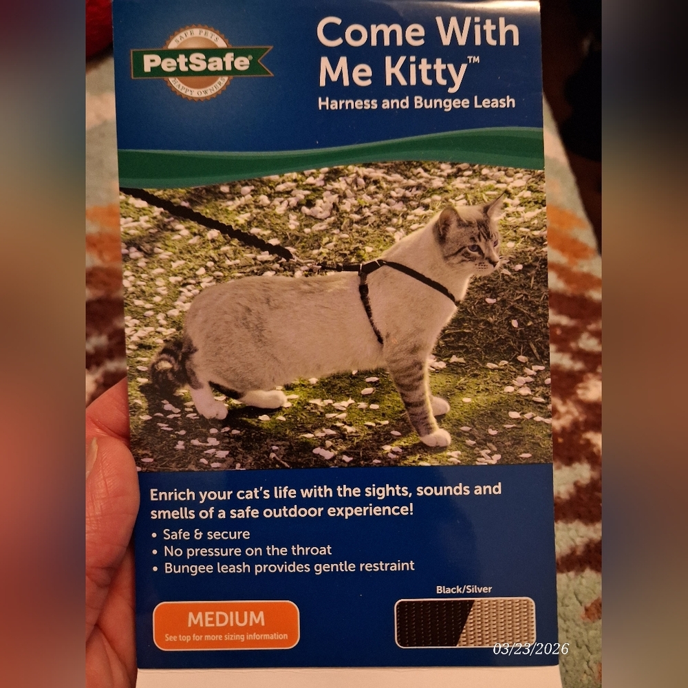 PetSafe Black and Silver Cat Harness with Leash